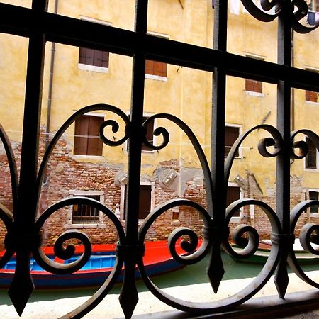 Canal View Studio Flat Veneza Exterior foto